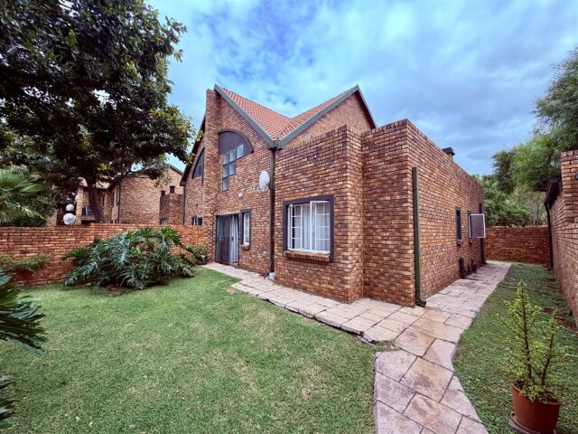 <!--[if BLOCK]><![endif]--> 9 Lanzerac  Basden Avenue, Die Hoewes,  Centurion <!--[if ENDBLOCK]><![endif]-->